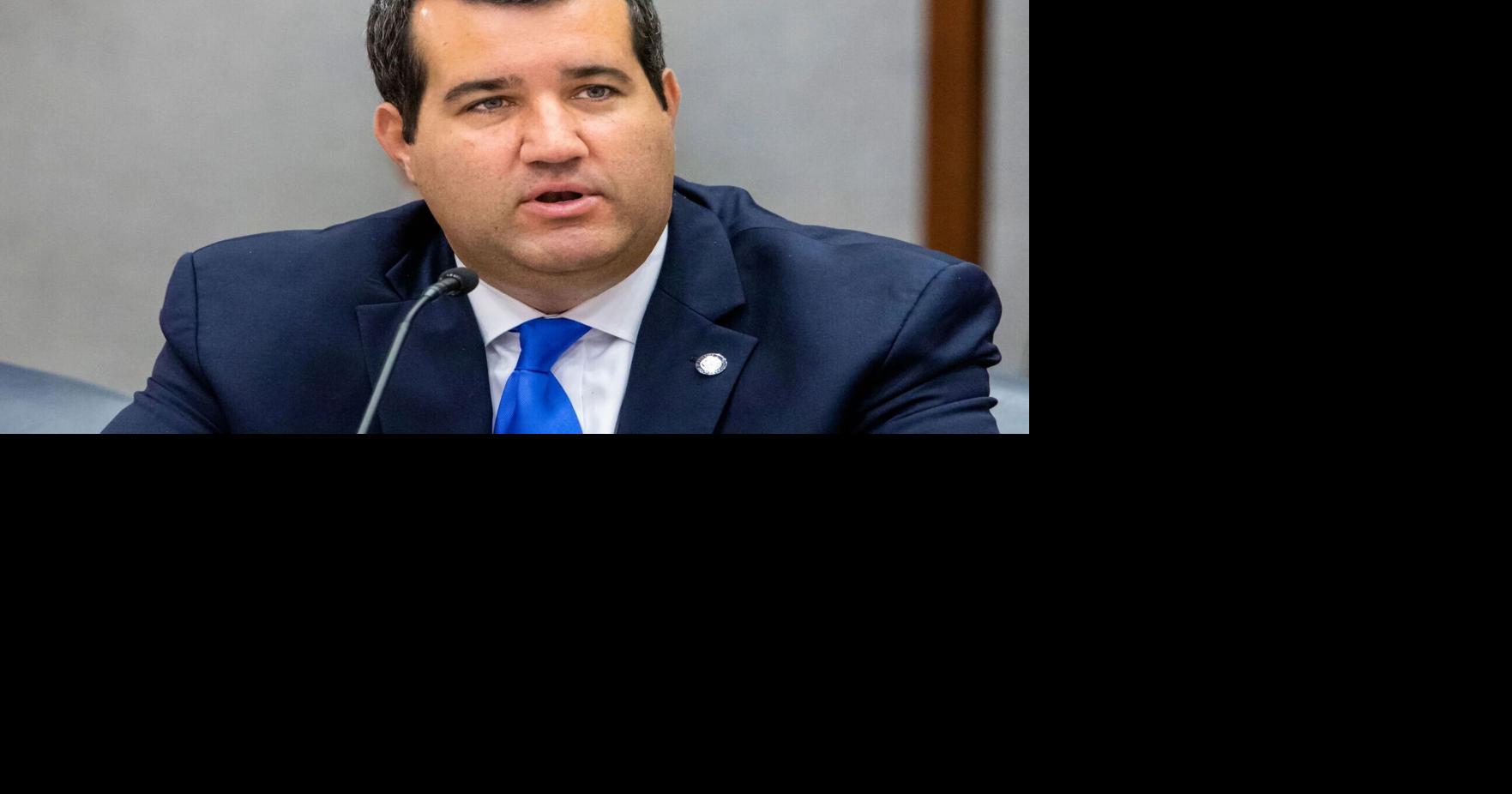 House backs lower gun buying age