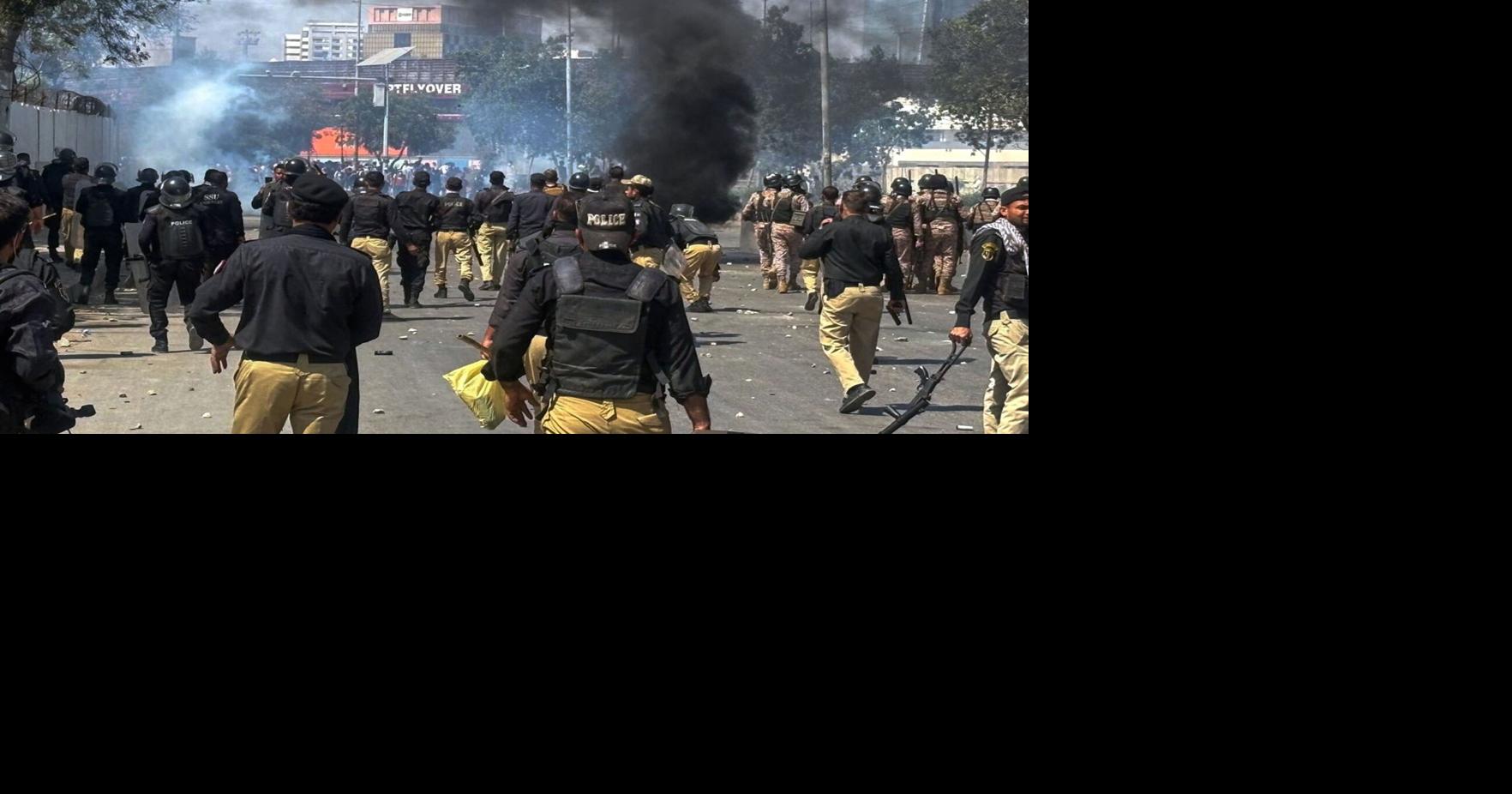 Shiites storm US Consulate in Pakistan over killing of Iran's supreme leader