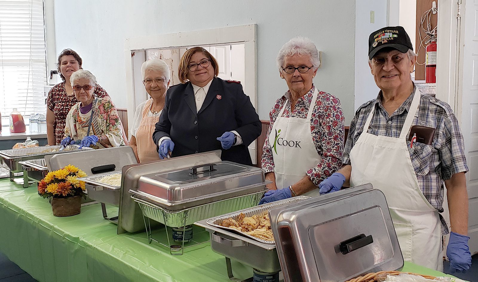 Church, Salvation Army Team Up For Free Thanksgiving Dinners ...