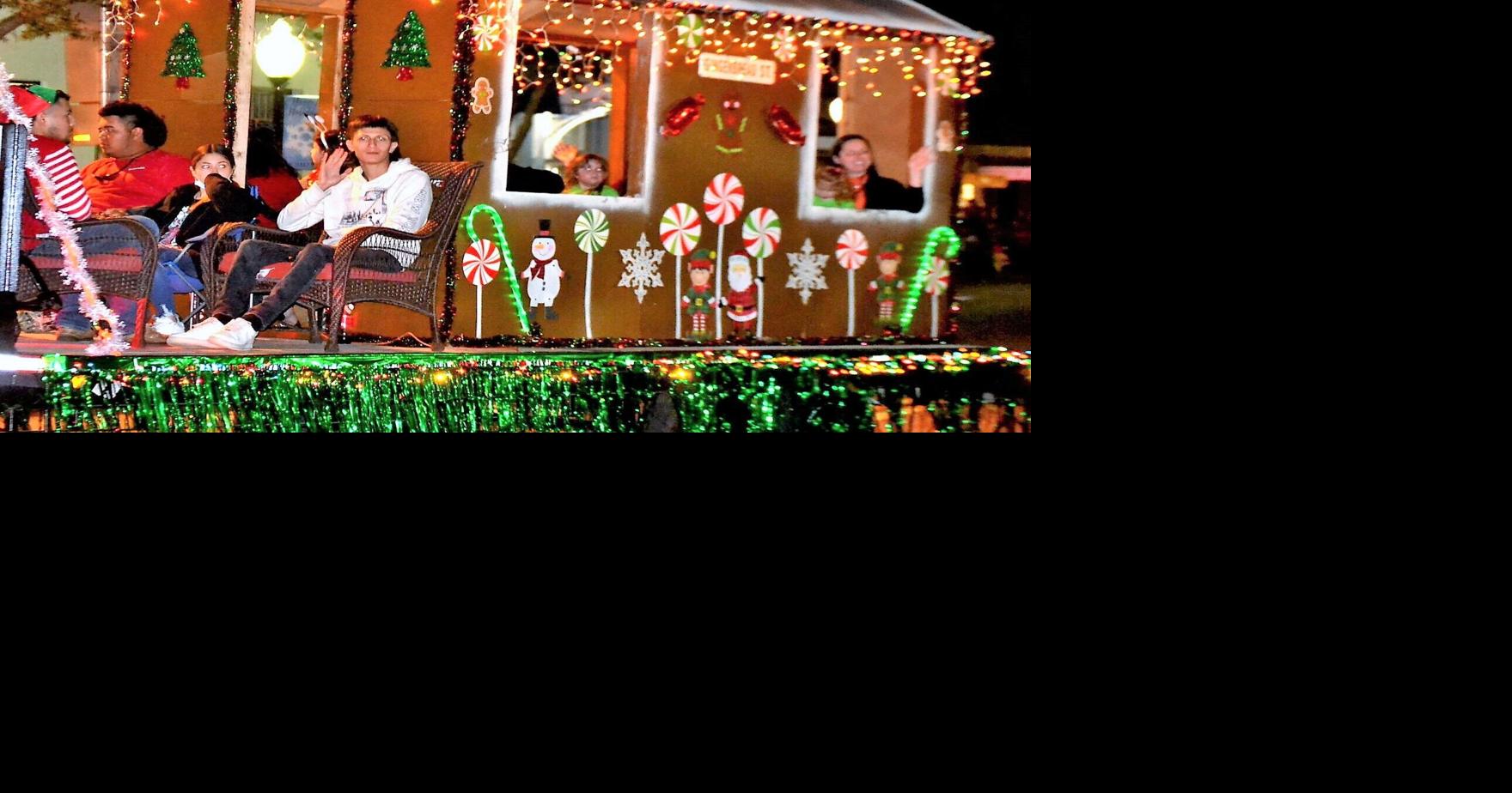 Sebring' Christmas Parade set to bring the merry News