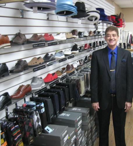 Men's clothing store has set up a shop in new location | | midfloridanewspapers.com Men's clothing store has set up a shop in new location | | midfloridanewspapers.com