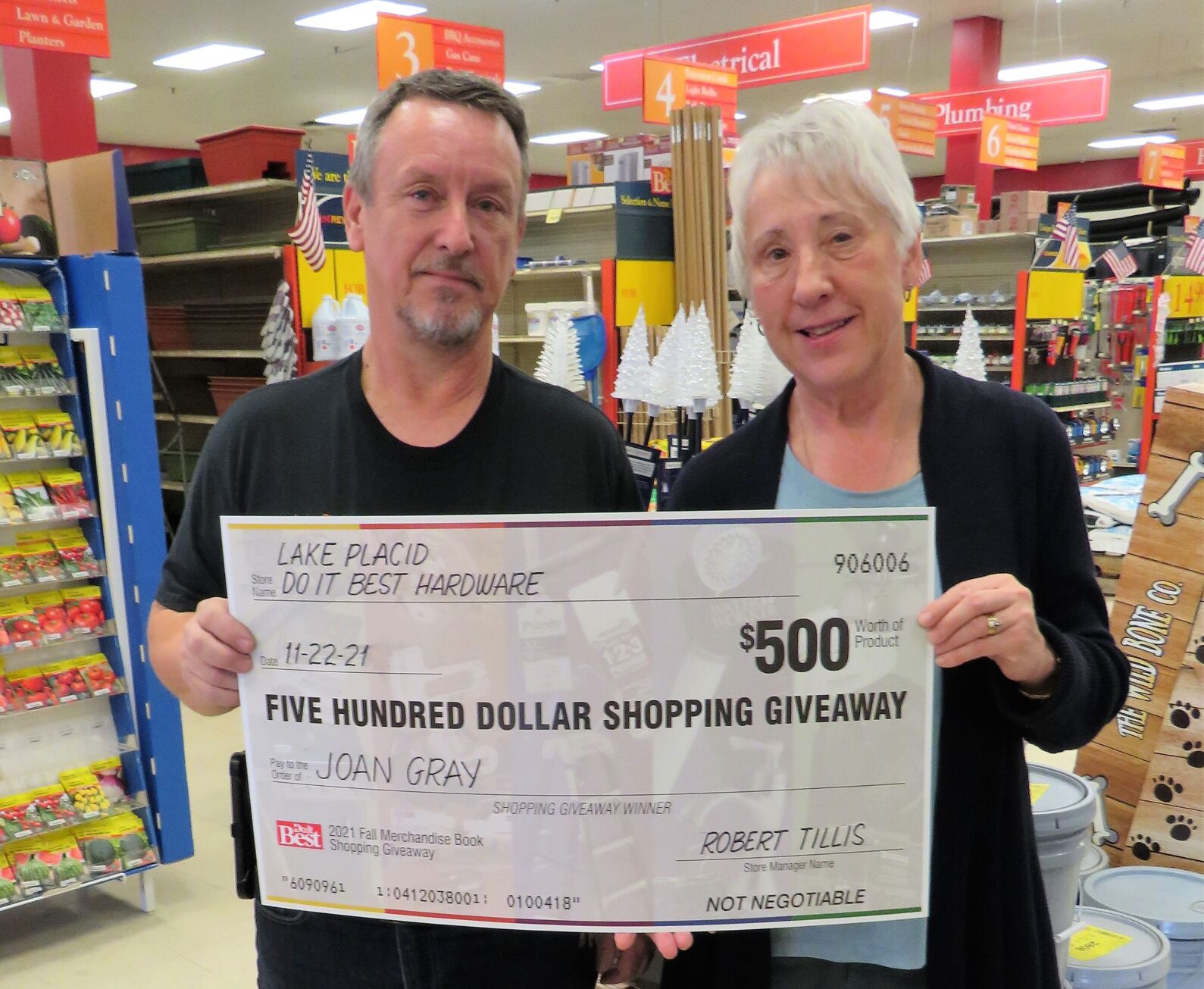 Lake Placid Hardware shopping winners named Highlands News Sun