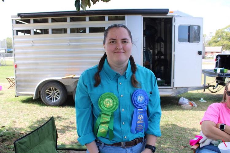 Horses help two students overcome barriers | Highlands News-Sun ...