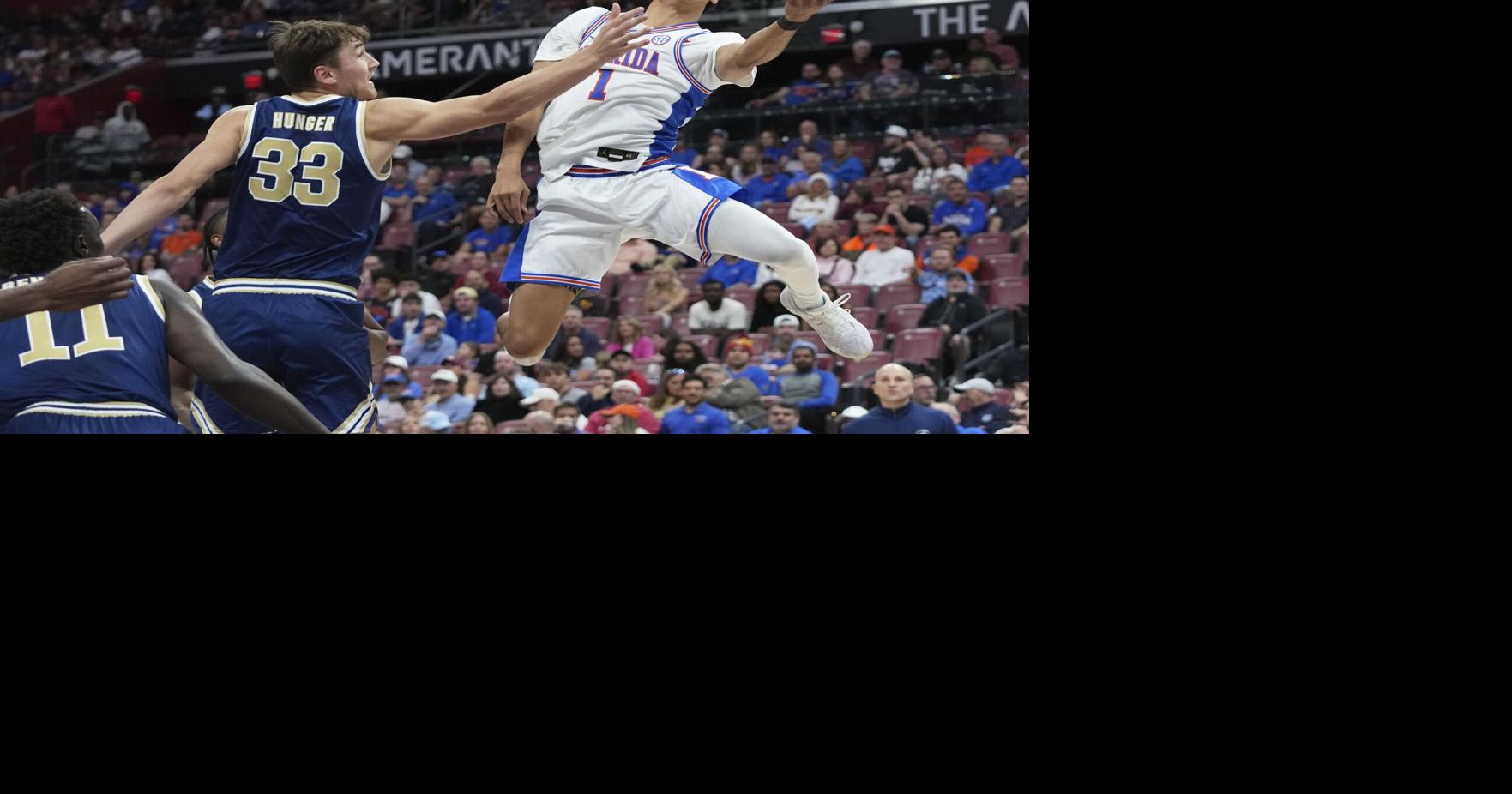 Lee leads No. 18 Florida to an 80-70 victory