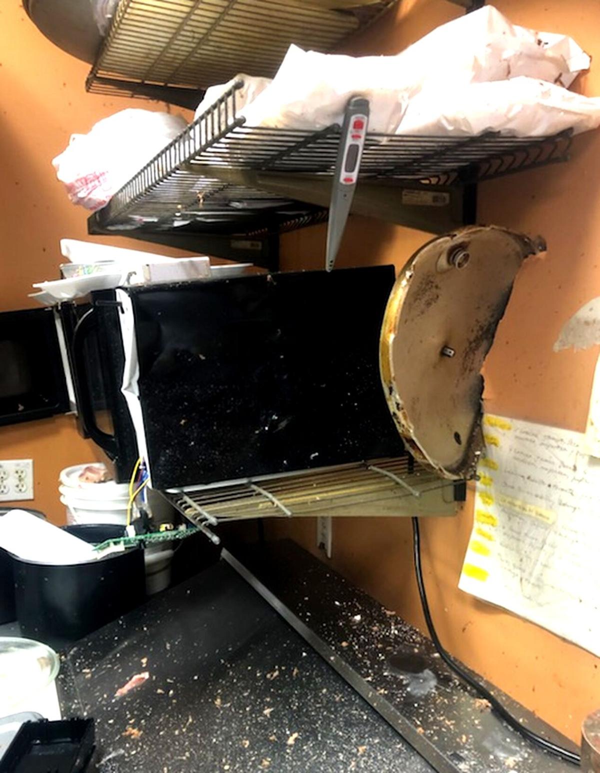 Pressure cooker explosion closes bakery; no one hurt Highlands News