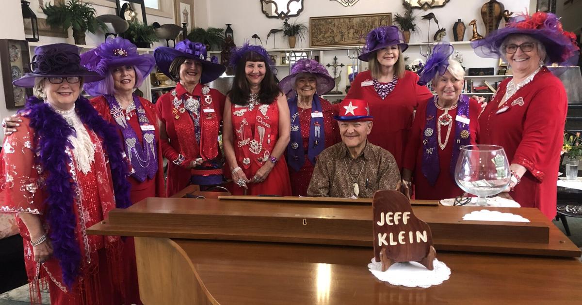 Local Red Hat Society observes silver jubilee | | midfloridanewspapers.com Local Red Hat Society observes silver jubilee | | midfloridanewspapers.com