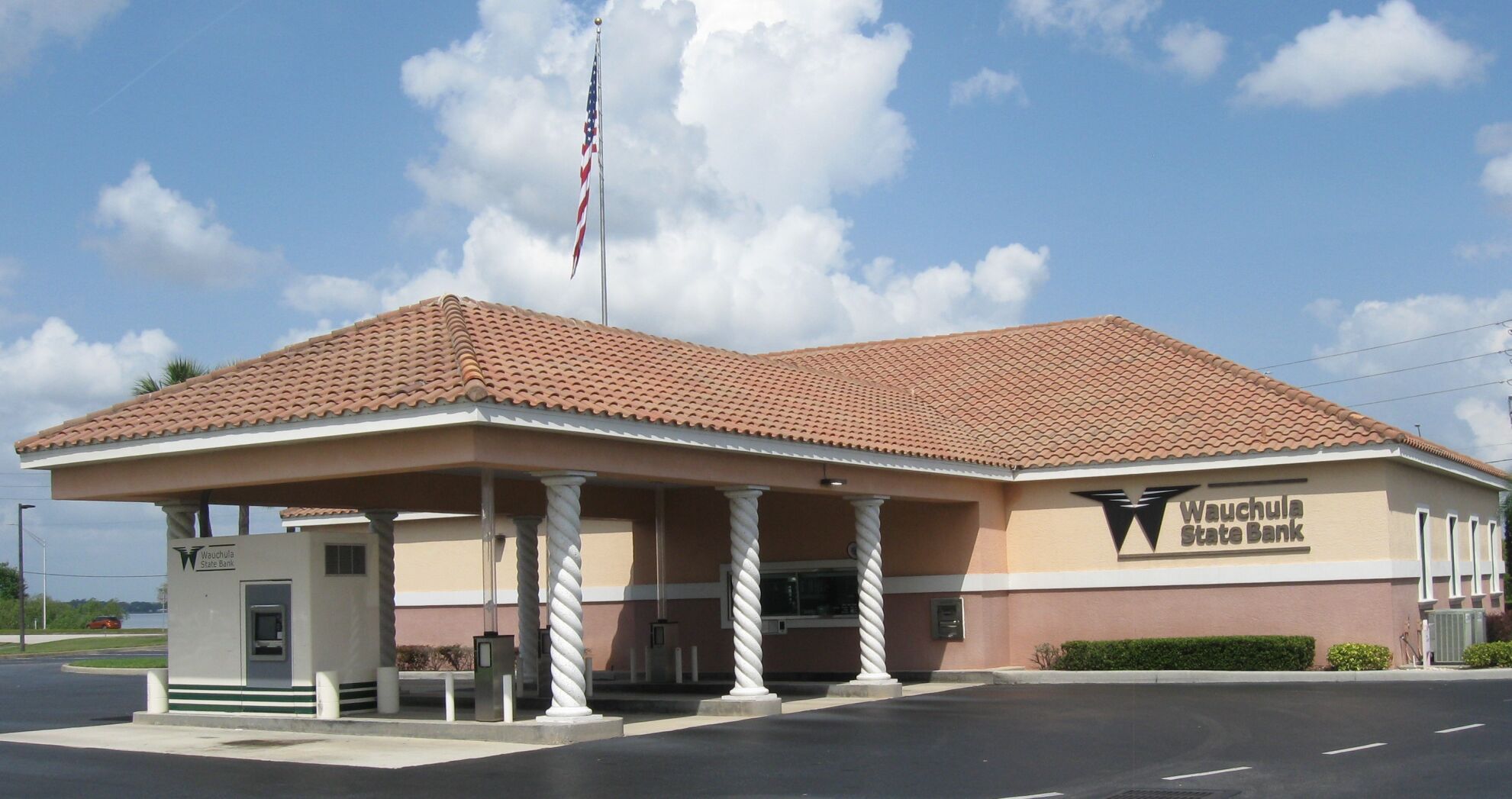 Wauchula State Bank Crews Bank and Trust Business