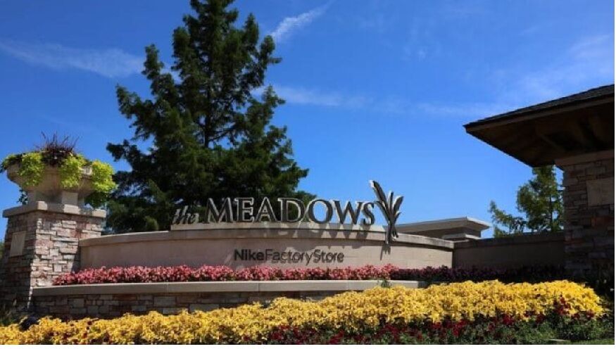 Meadows Mall - Wikipedia