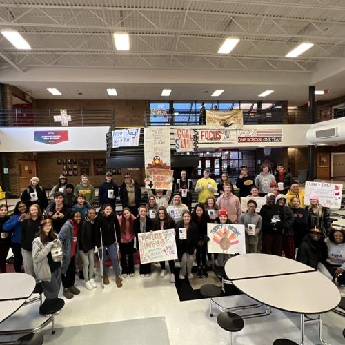 Fort Zumwalt students go all in to help those in need during holidays