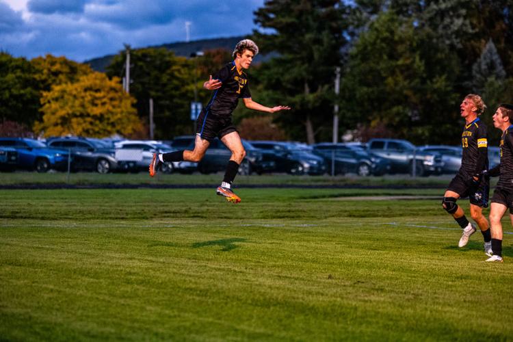 MHSvRice_1005_Homecoming-29.jpg