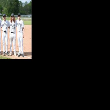 Smith tosses one-hitter as Panthers blank Van on Senior Night