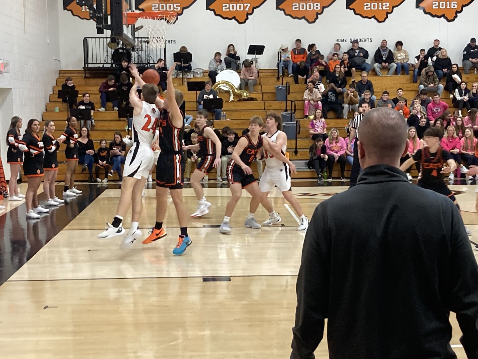Minster Wildcats Beat Jackson Center Tigers with Kole Richard Leading the Charge