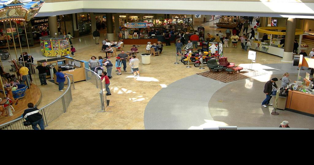 Bank sues, seeks receiver for Chesterfield Mall Business