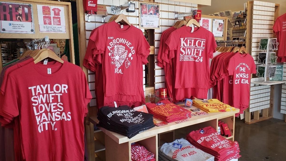 Their threads era: Retailers answer demand for Swift-Kelce clothing, Sports & Entertainment