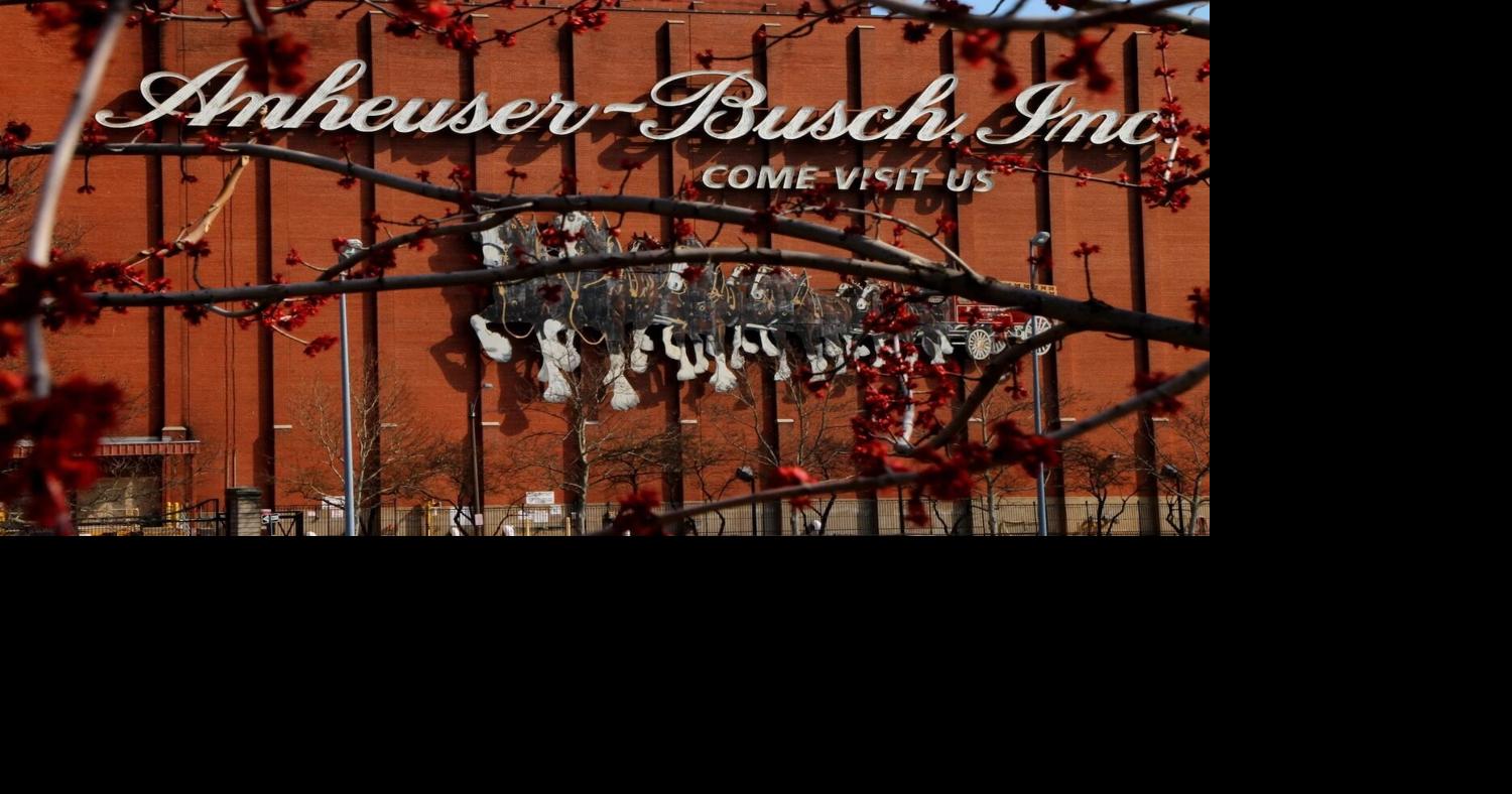 AB InBev janitorial staff joins 1,800 union janitors at CleanTech