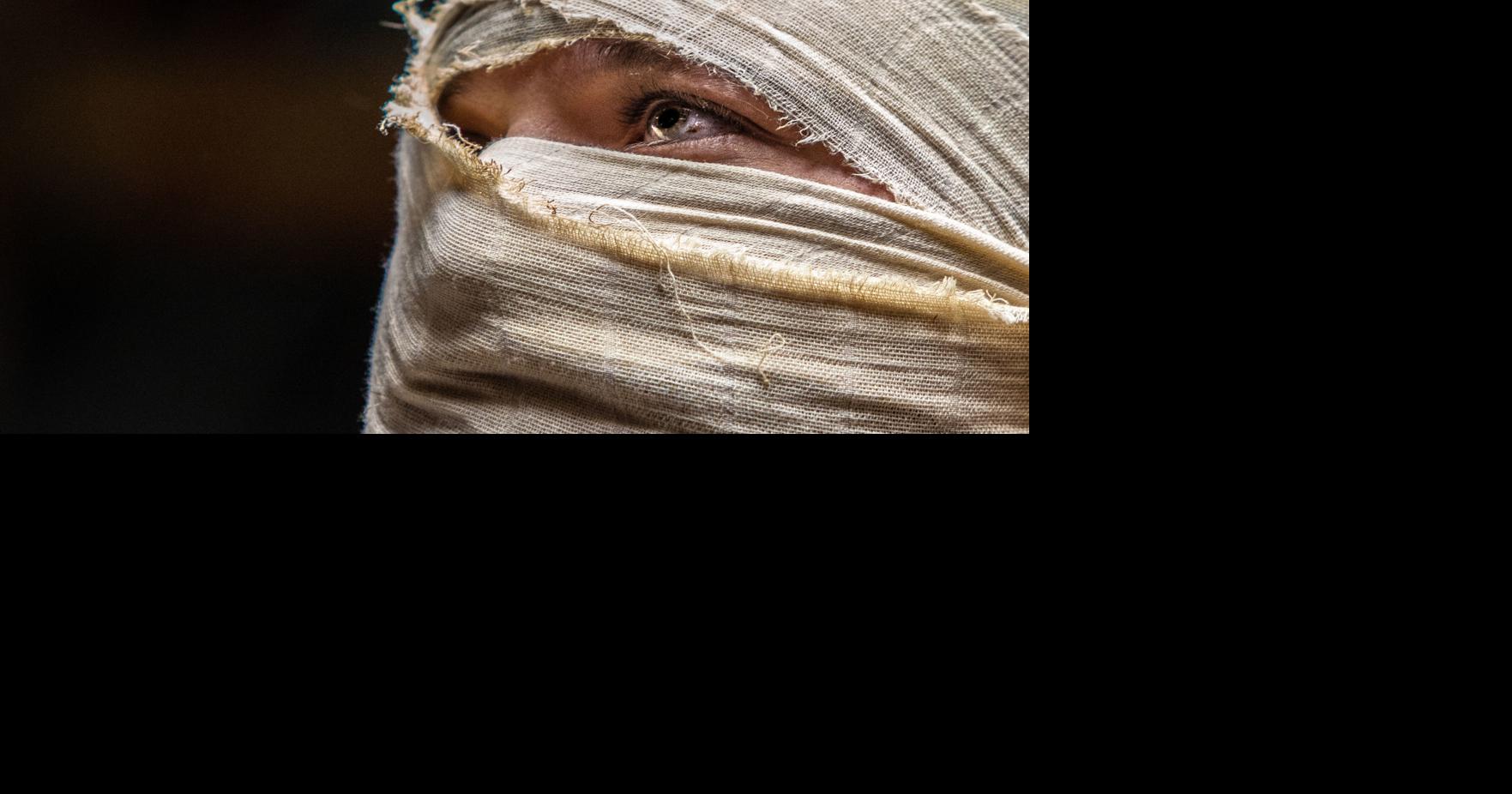 Darkitecture and disorientation