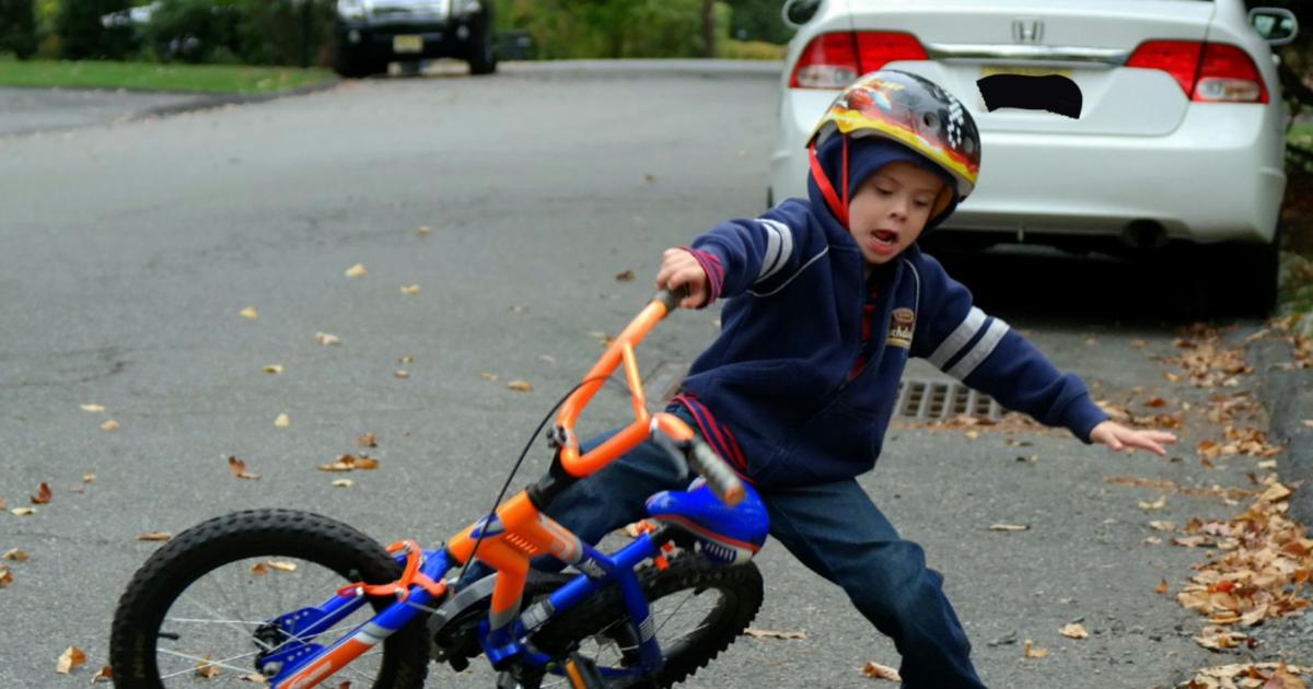 Child Fall Over They trip, we laugh: The simple joy of children falling over ...
