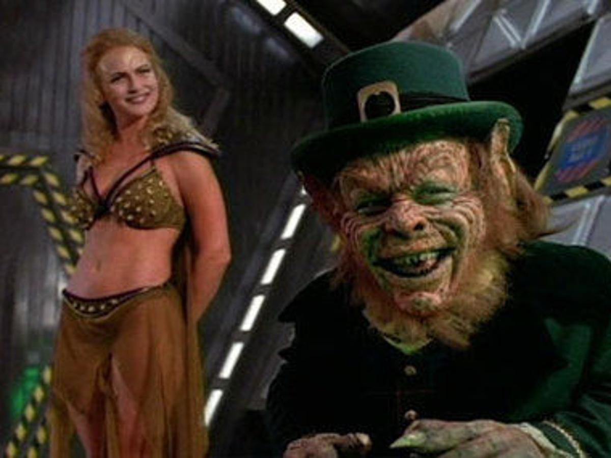 Porno telekanali onlayn translyatsiya Ayol porno videoda yigitni yoldan ozdirmoqda