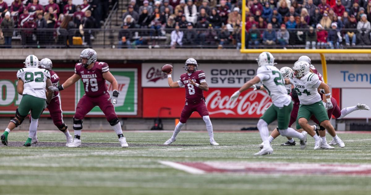 Two Quarterback Set The benefits and drawbacks of a two-quarterback system | Sports ...
