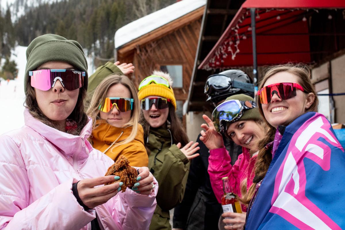stanhope_girlsonshred5.jpg
