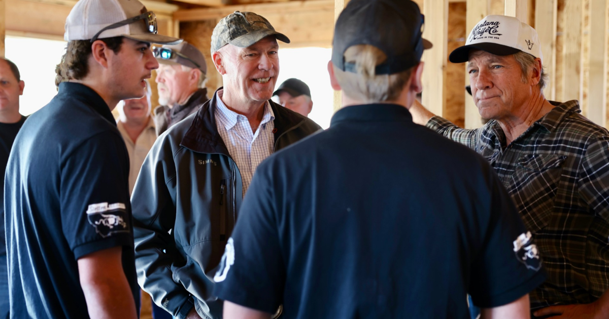 Event featuring Emmy winner Mike Rowe boosts Great Falls High's home-building initiative