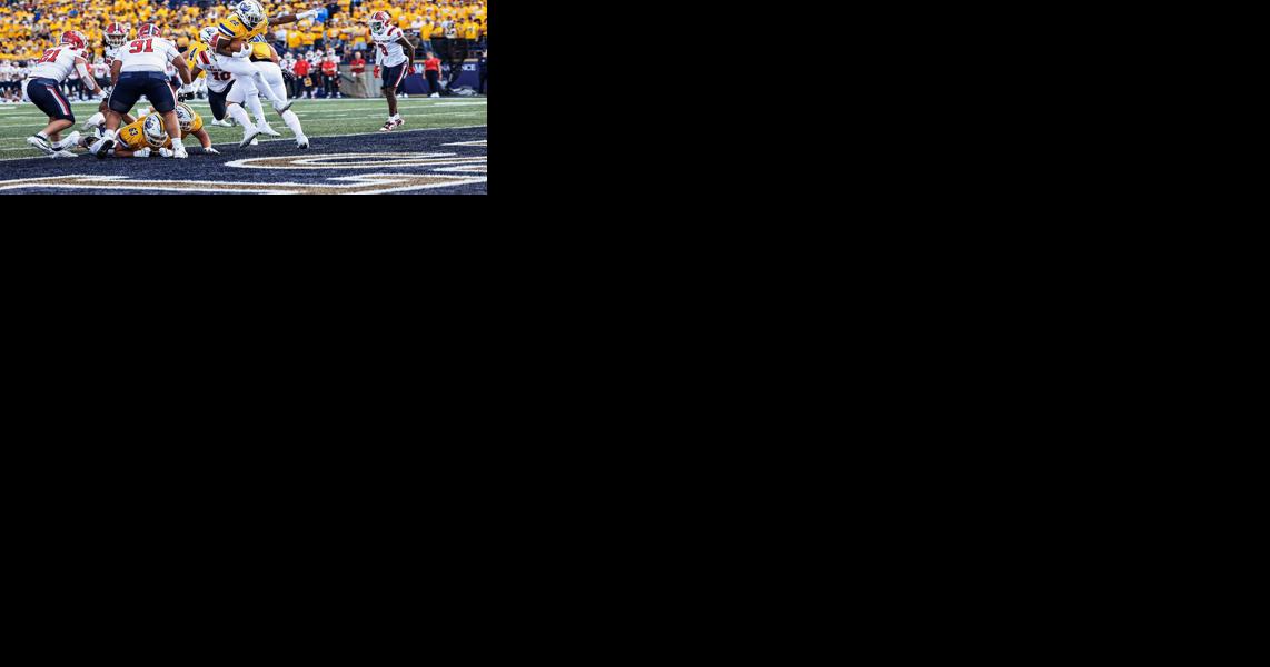 Bobcats Lead Trailblazers 35-10 at halftime - Vimarsana News