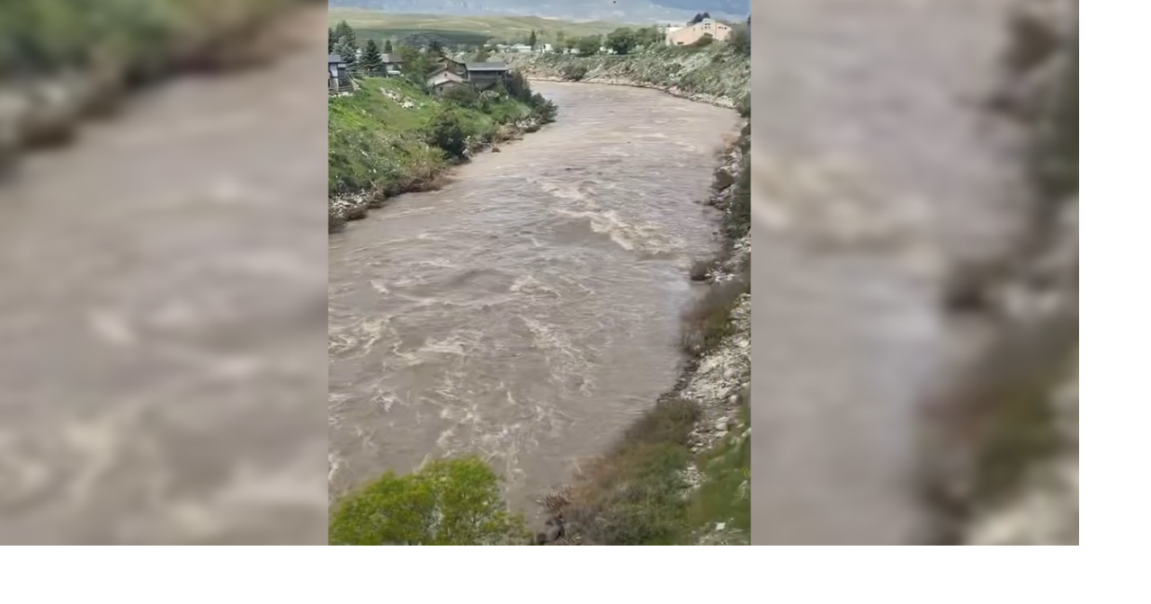 Gardiner residents, tourists cooperating amid extreme flooding