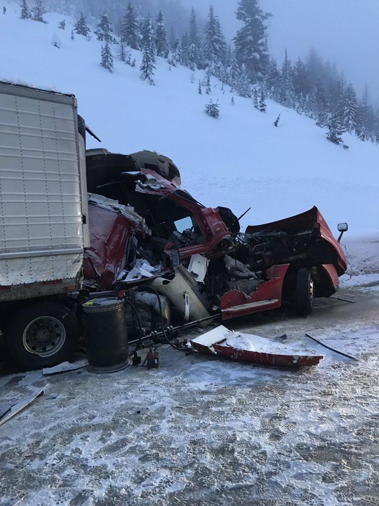 Multiplevehicle crash on I90 causes delays Regional News