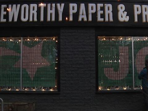Downtown window display brings hope and joy to the end of 2020 - Vimarsana News
