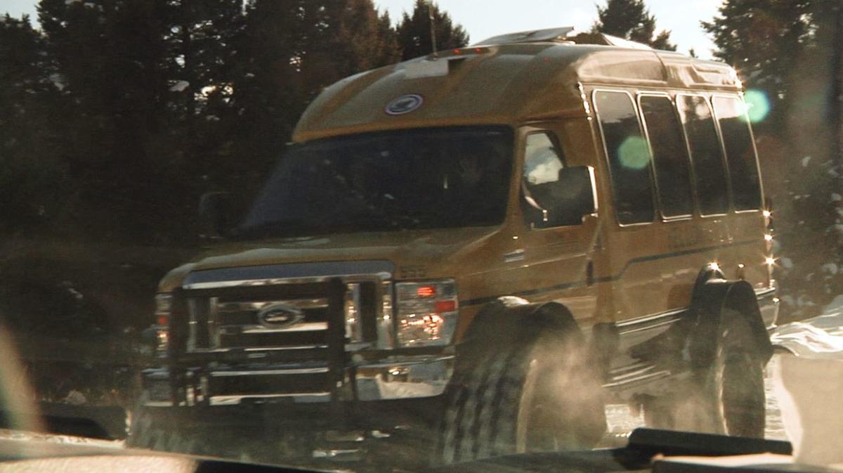 Inside Yellowstone S Winter Season For A Snow Coach Tour Guide