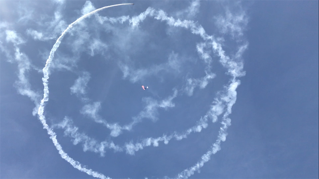 Flight over the Falls air show kicks off | Student-of-the-week ...