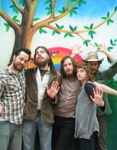 Vetiver headlines freak-folk fest at Fernwood.  