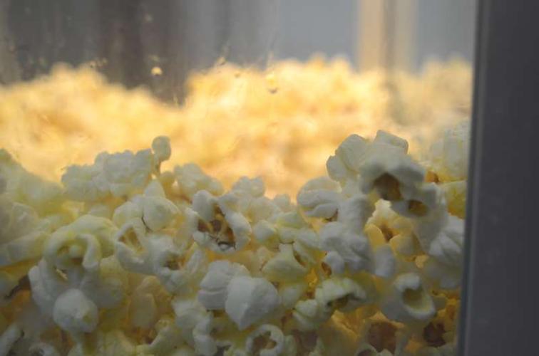 popcorn popper.jpg