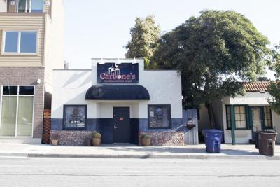 Carbone's Bar