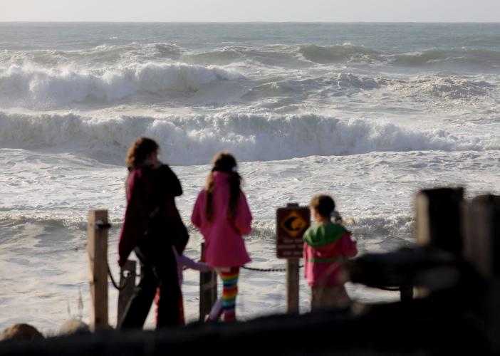 102521 Waves 05.jpg