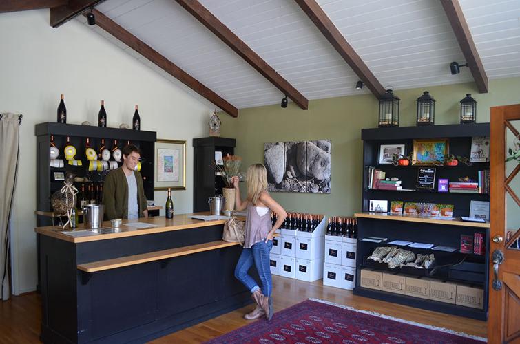 A sommelier's tasty way to navigate Carmel Valley's increasingly populous wine tasting rooms