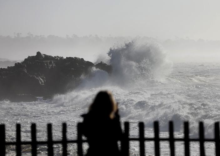 102521 Waves 07.jpg