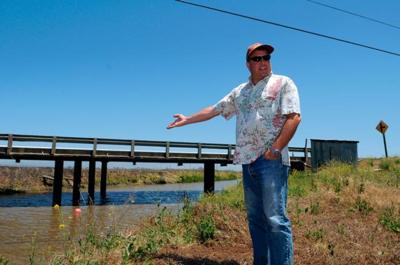 After three years of indecision, a new ag runoff rule takes effect. Both enviros and farmers say it’s not good enough.  
