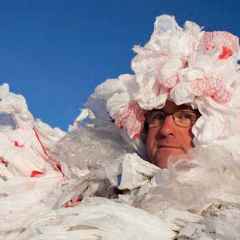 L.A. plastic bag ban touted as a model for California.  