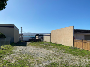 Image for display with article titled If It Pans Out, the Yard Will Add to the Vibrancy of a Tiny City.