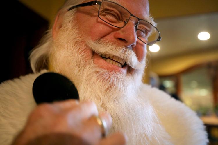 121321 Santa 04.jpg