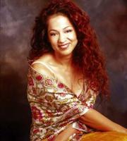 Perla Batalla follows a musical family tradition.  