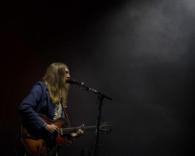 100823 The Wood Brothers 02.jpg