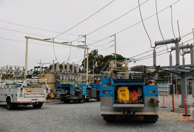 PG&E trucks at Del Monte substation
