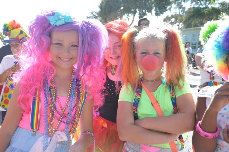 clown girls.JPG