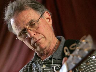 Folk rock icon brings Woodie Guthrie tribute to Big Sur.  