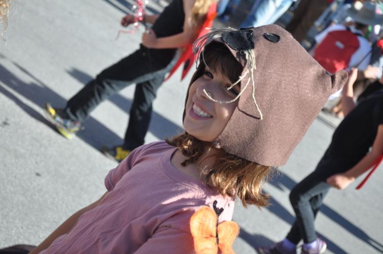 sea otter girl face.JPG