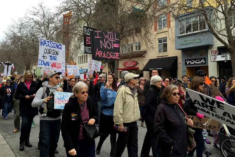 WomensMarchesMCW015.JPG