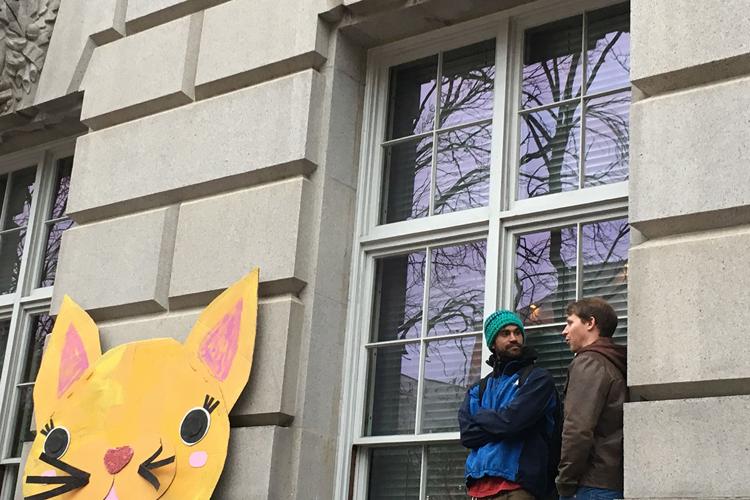 WomensMarchesMCW020.JPG