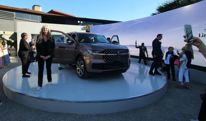 Lincoln unveiling Carmel